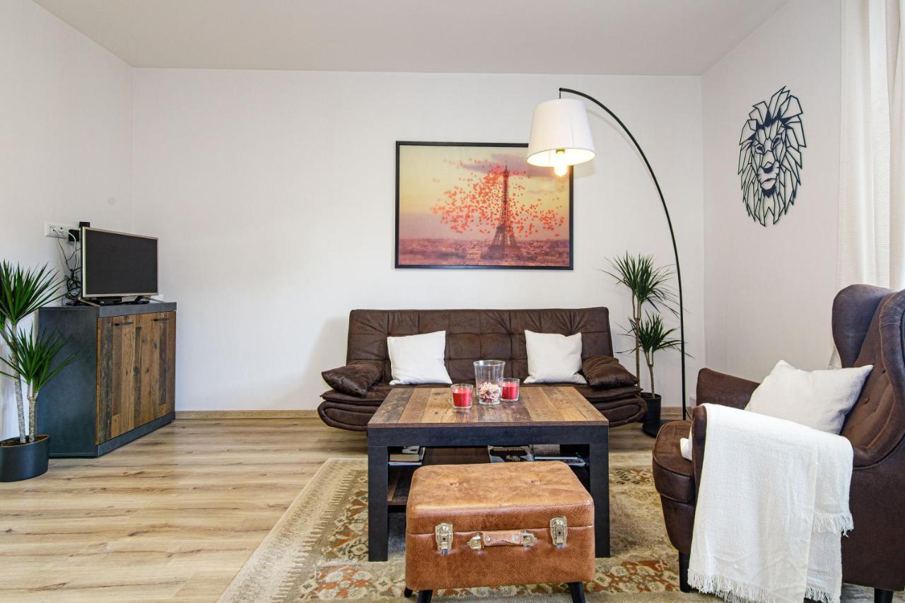Apartment Hotel Stud Mb Ostrava Bagian luar foto