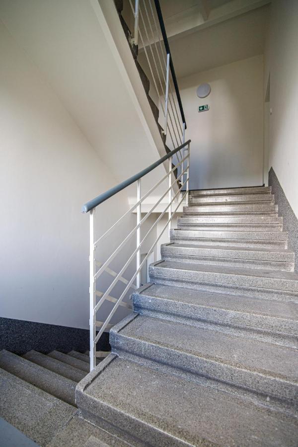 Apartment Hotel Stud Mb Ostrava Bagian luar foto