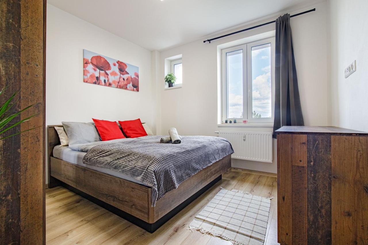 Apartment Hotel Stud Mb Ostrava Bagian luar foto