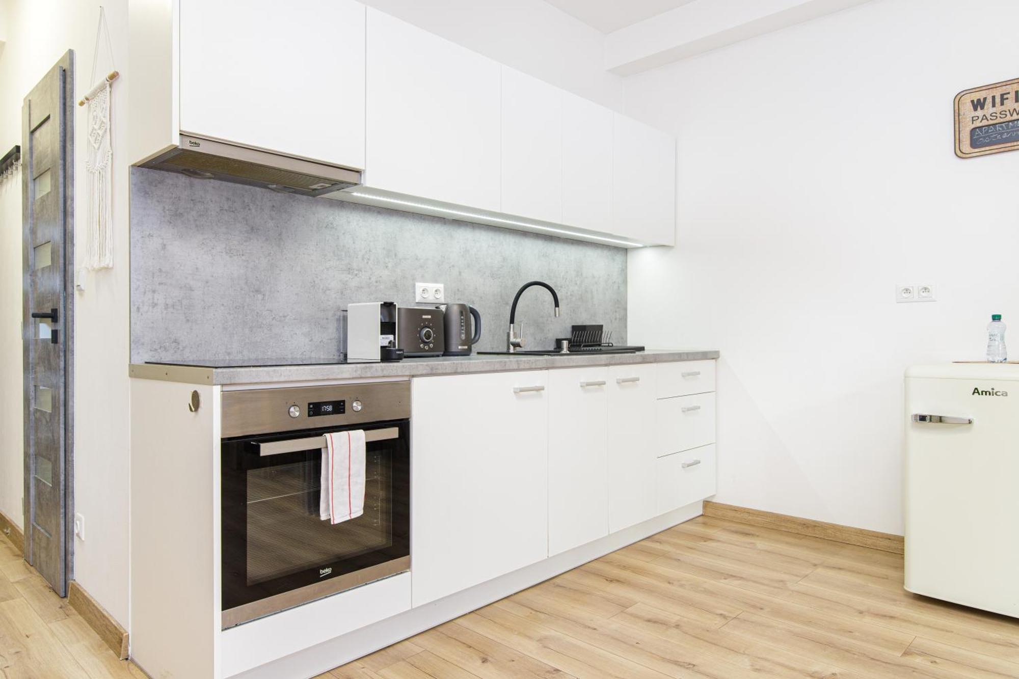 Apartment Hotel Stud Mb Ostrava Bagian luar foto
