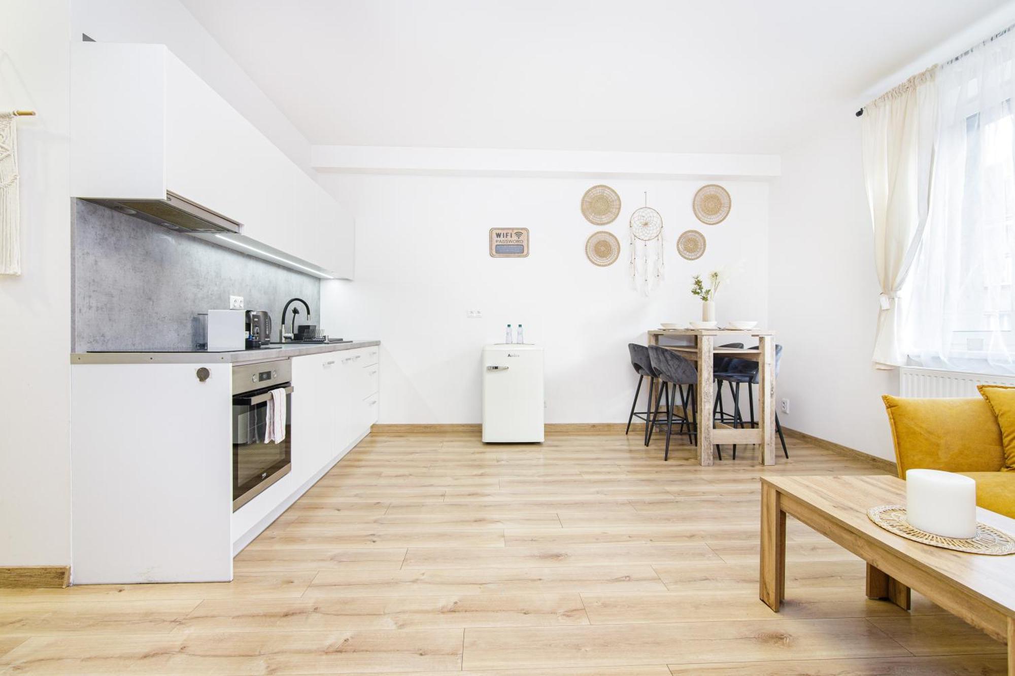 Apartment Hotel Stud Mb Ostrava Bagian luar foto
